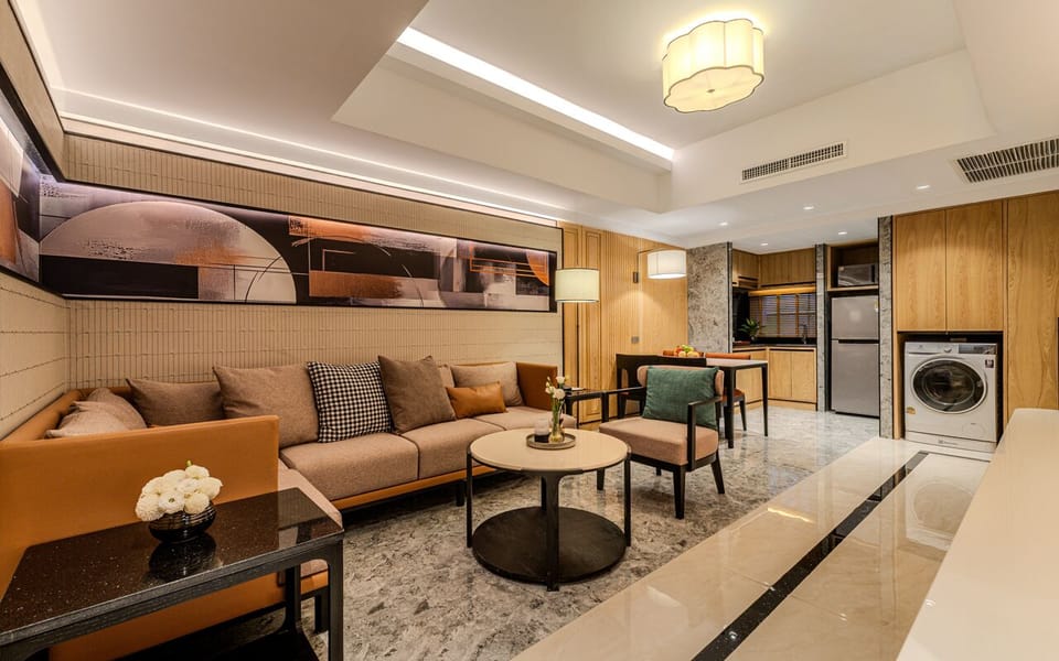 Family Room, 2 Bedrooms | Living area | 53-inch Smart TV with cable channels