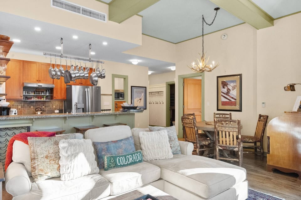 Enjoy coffee at the breakfast bar or in a cozy living room chair before you start the days adventures in Snowmass