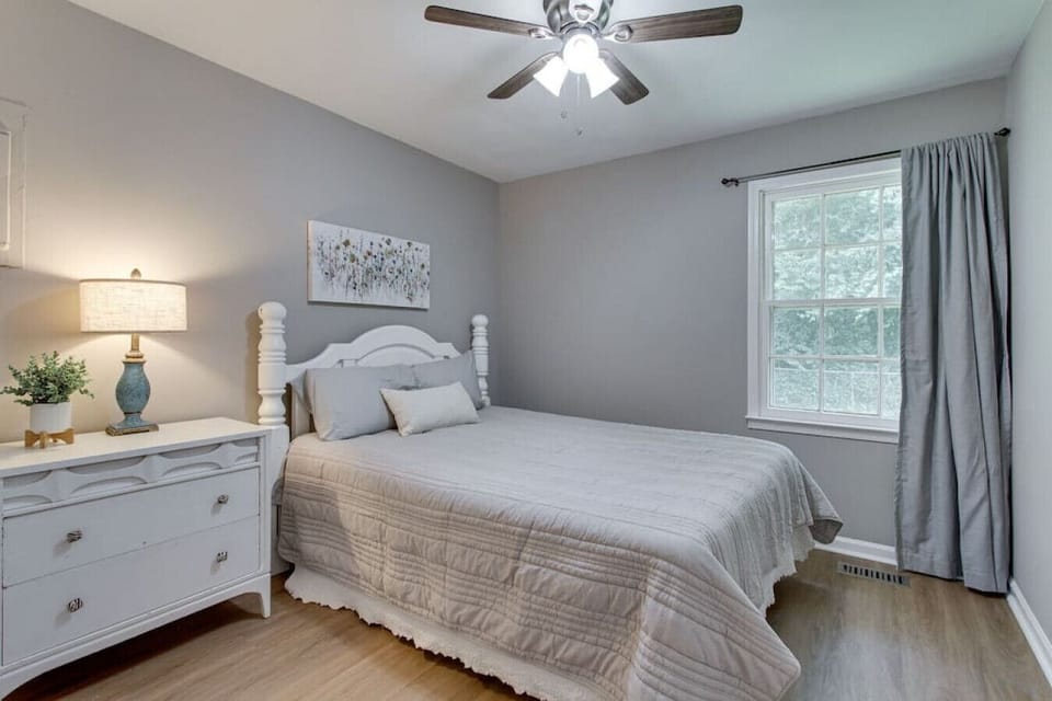 The second bedroom also has a comfortable queen bed.