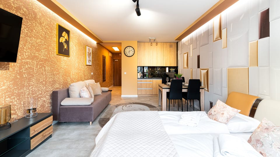 Studio Suite (4) | Iron/ironing board, free WiFi