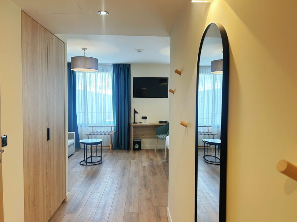 Suite, 1 Queen Bed with Sofa bed, City View | In-room safe, desk, laptop workspace, blackout drapes