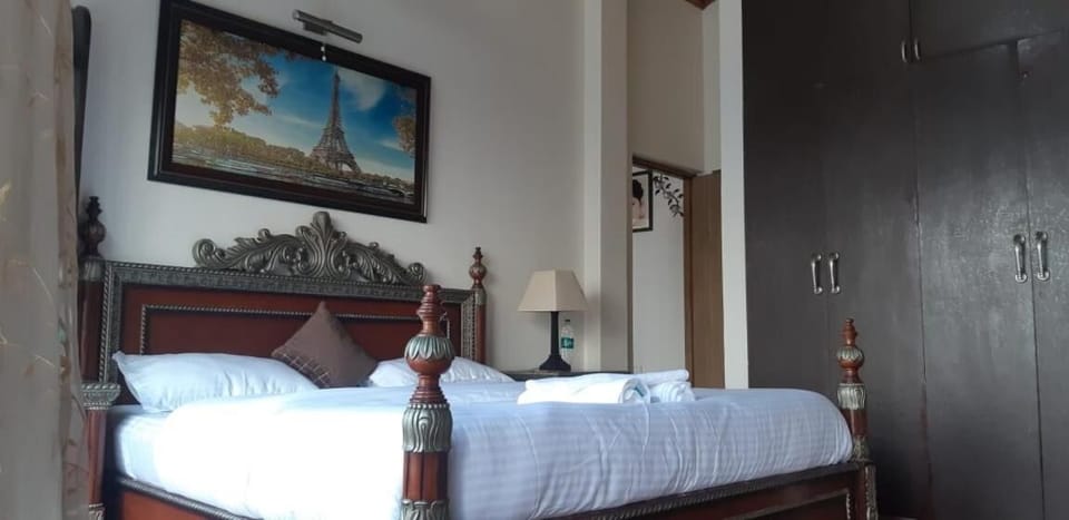 Deluxe Room | 1 bedroom, free WiFi