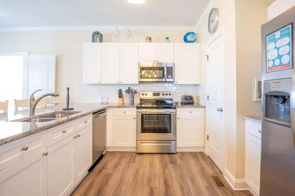 Kitchen with Granite Countertops