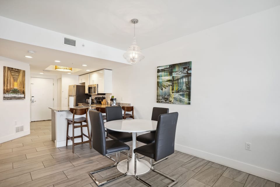Dining Table seats 4