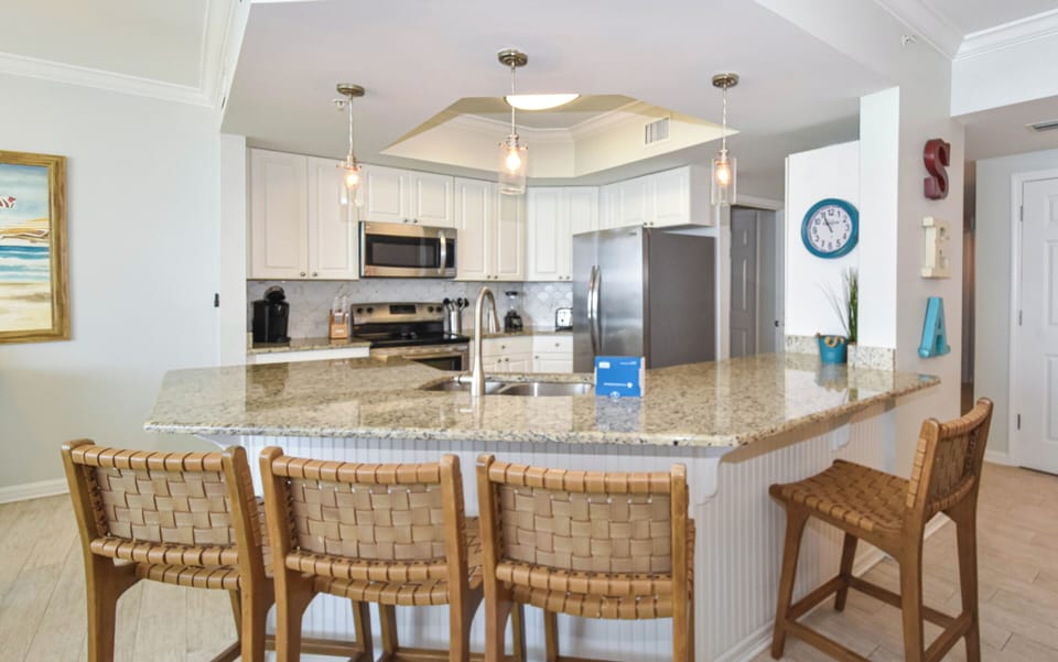 Silver Shells St. Croix 1006 - Breakfast Bar