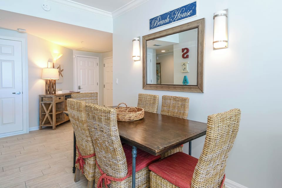 Silver Shells St. Croix 1006 - Dining Area