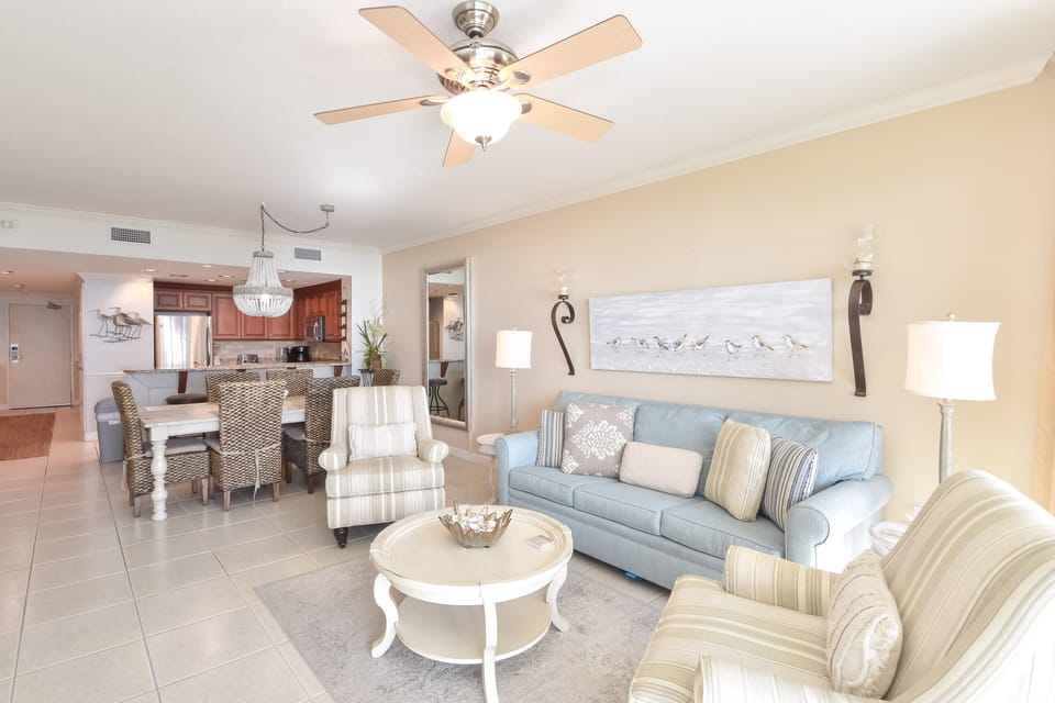 Sterling Shores 602- Living Area