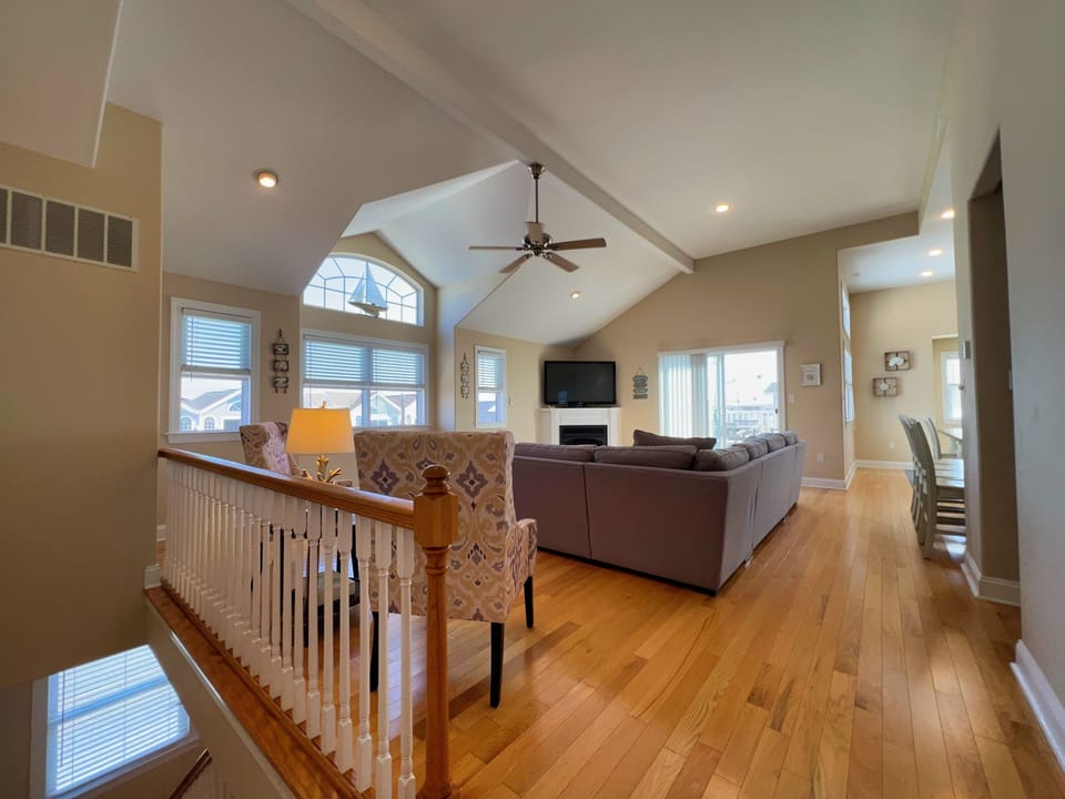 3rd Floor Landing