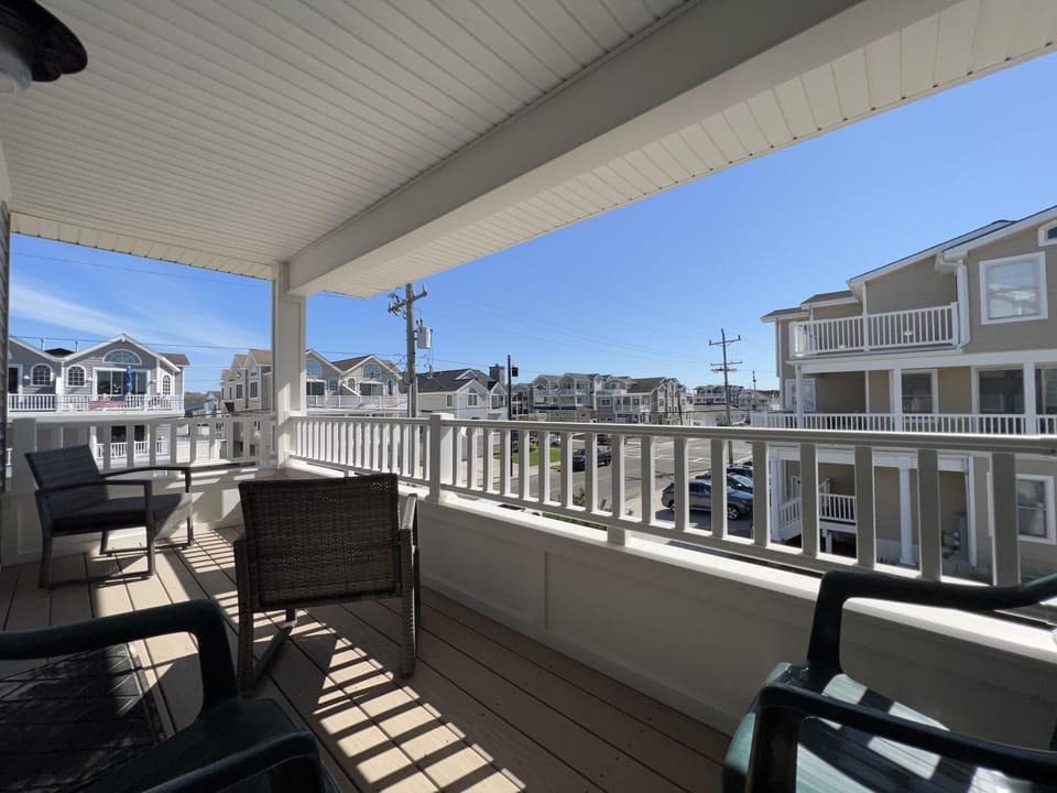 2nd Floor Queen Suite Balcony
