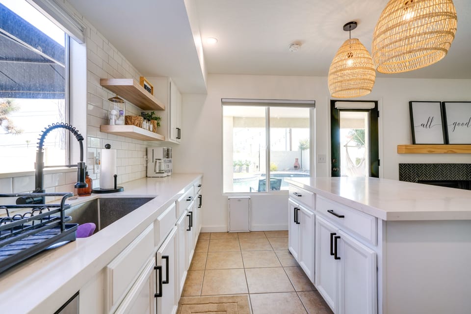 House (3 Bedrooms) | Interior