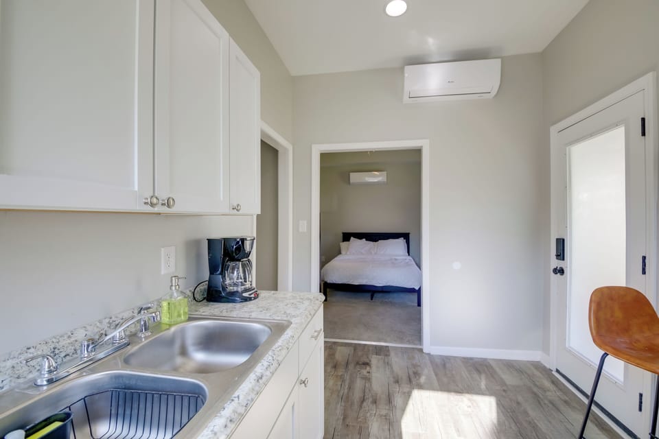 House (1 Bedroom) | Interior