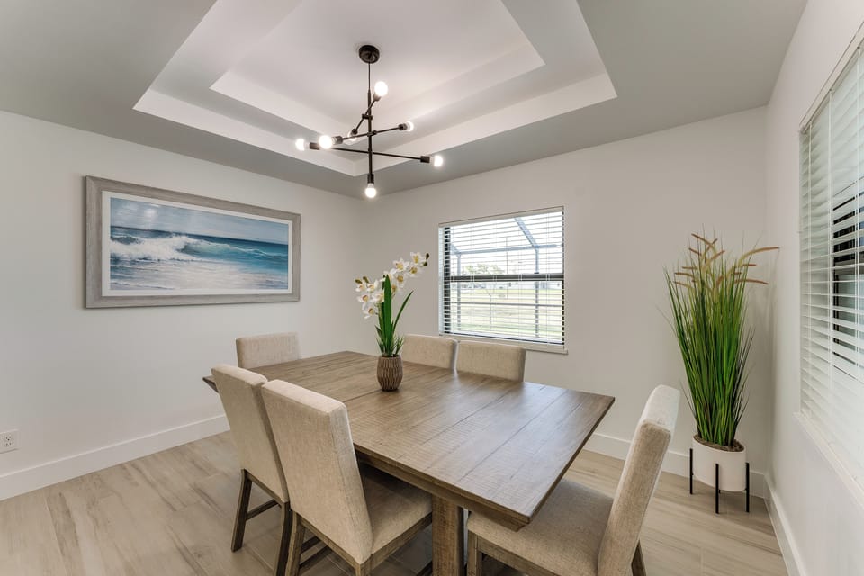House (4 Bedrooms) | Interior