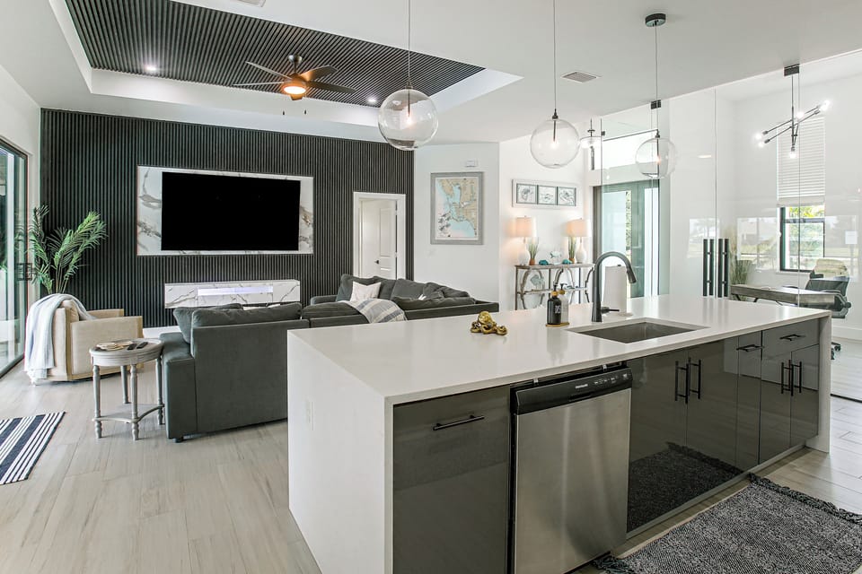 House (4 Bedrooms) | Interior