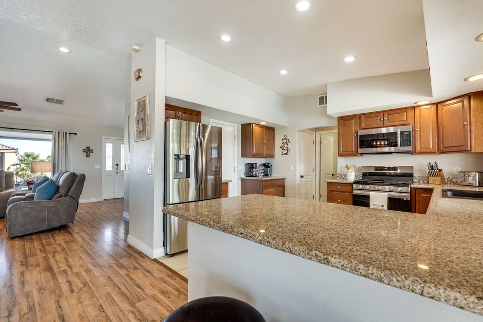 House (3 Bedrooms) | Interior