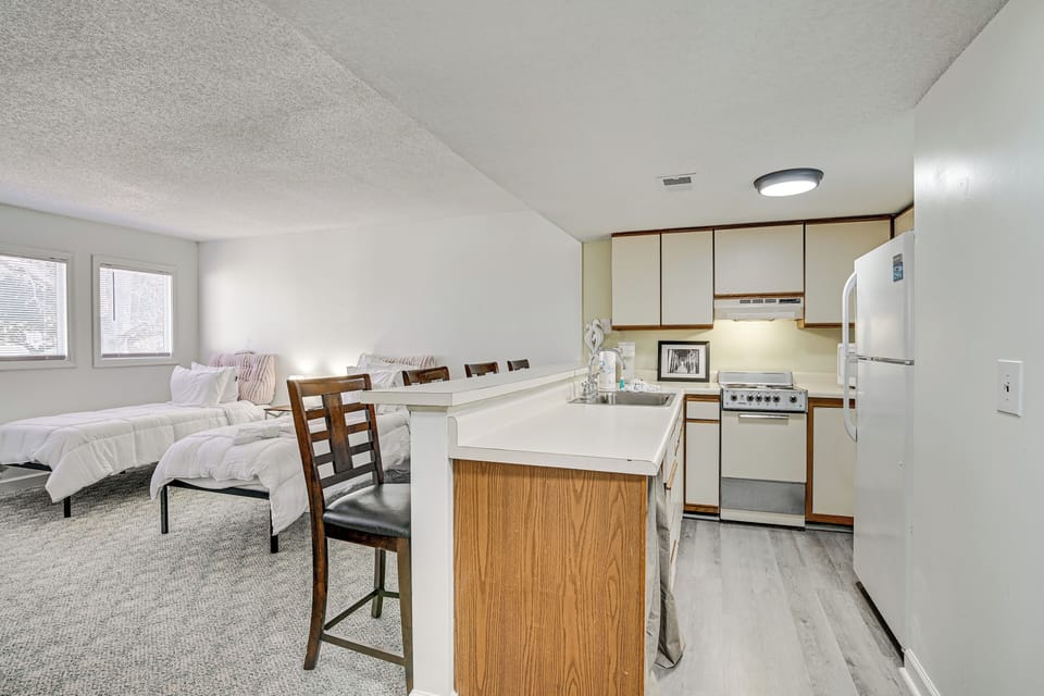 Apartment (1 Bedroom) | Interior