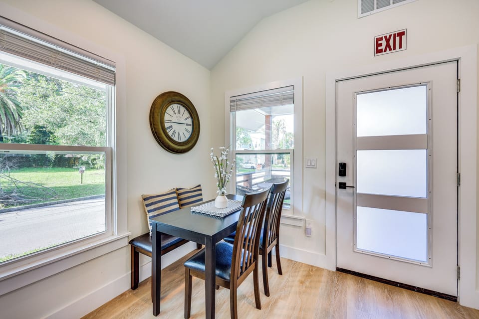 Cottage (2 Bedrooms) | Interior