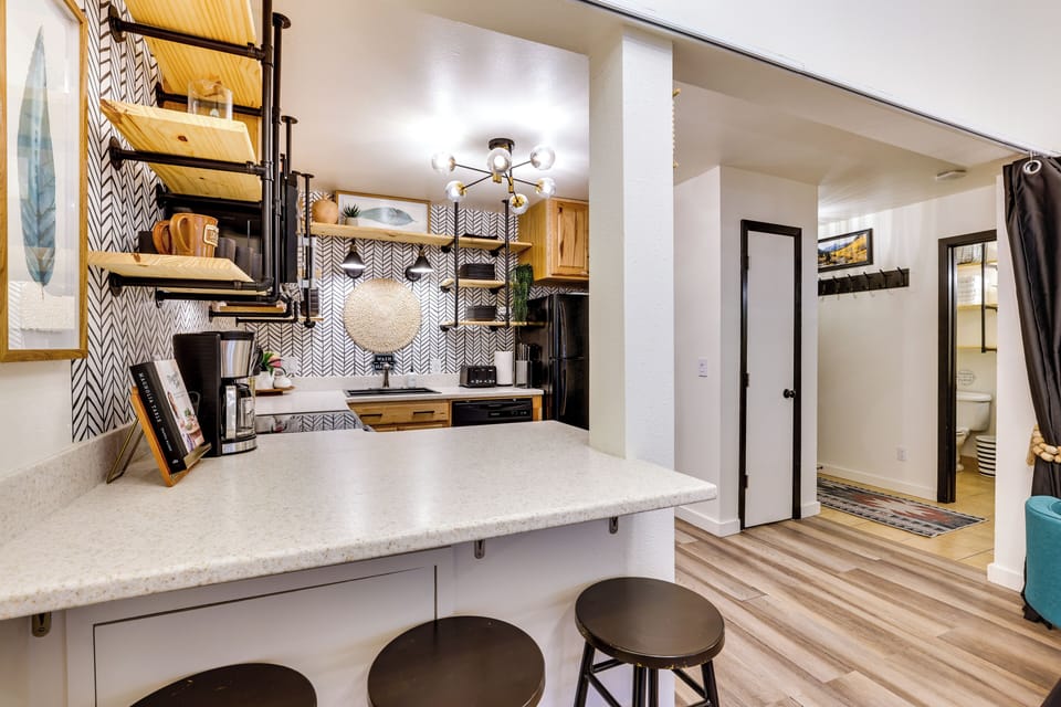 Apartment (1 Bedroom) | Interior