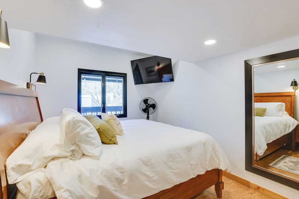Apartment (1 Bedroom) | Interior
