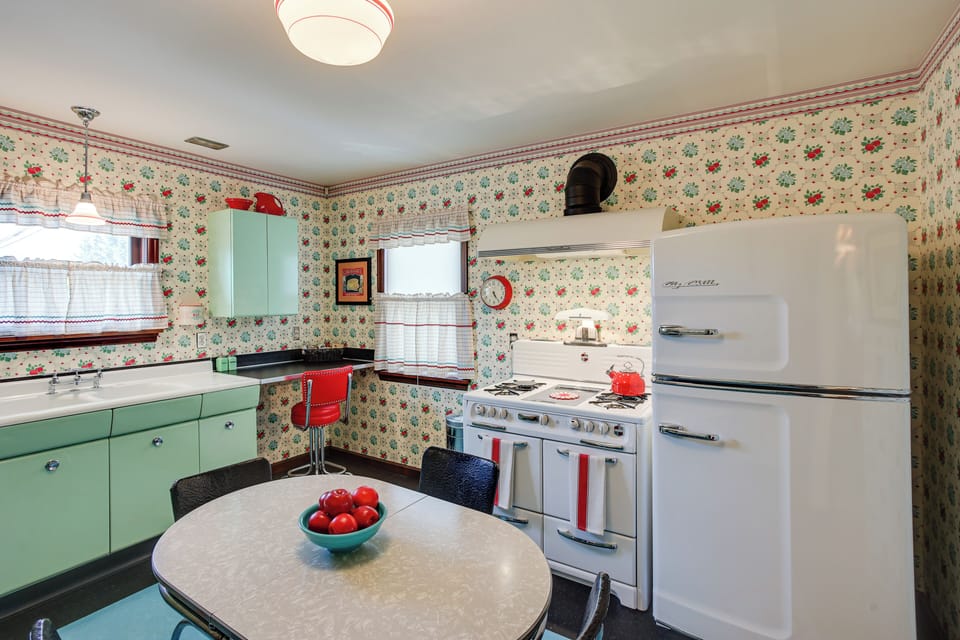 House (2 Bedrooms) | Interior