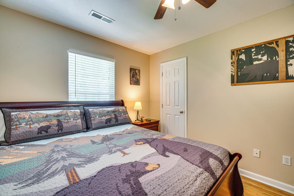 House (3 Bedrooms) | Interior