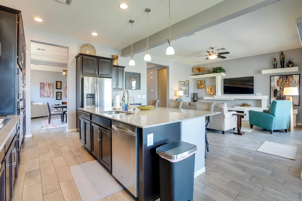 House (4 Bedrooms) | Interior