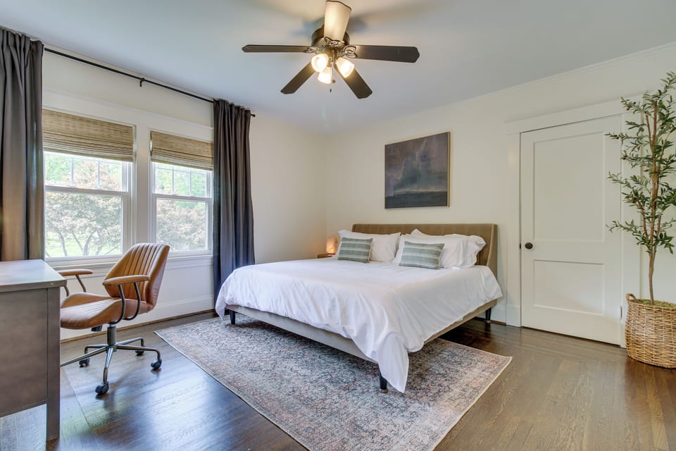 Pet-friendly Cincinnati Retreat w/ Hot Tub Cottage in Cincinnati