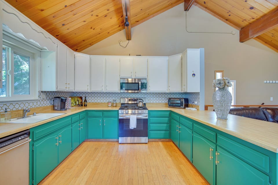 House (4 Bedrooms) | Interior