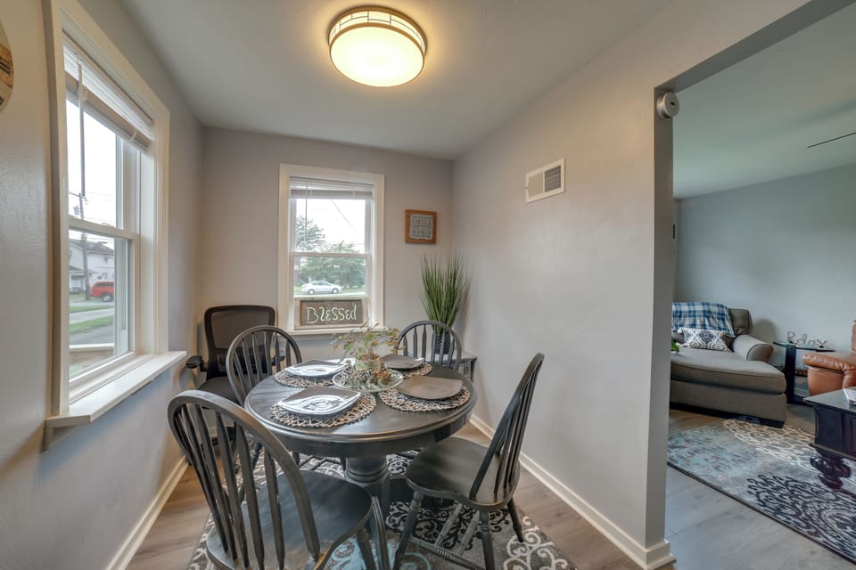 House (2 Bedrooms) | Interior