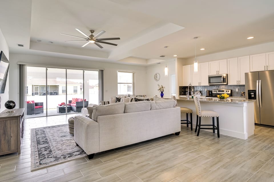 House (4 Bedrooms) | Interior
