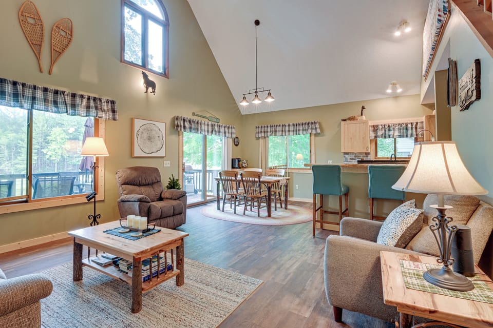 House (2 Bedrooms) | Interior