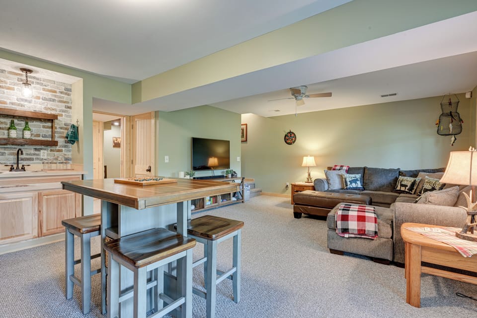 House (2 Bedrooms) | Interior