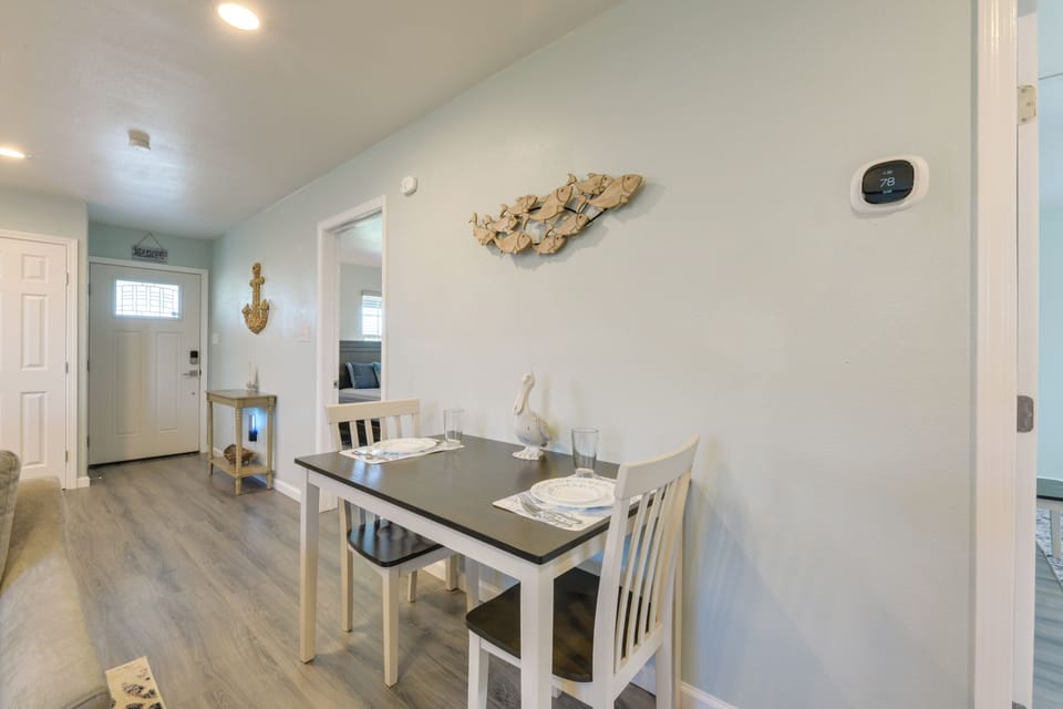 Cottage (2 Bedrooms) | Interior