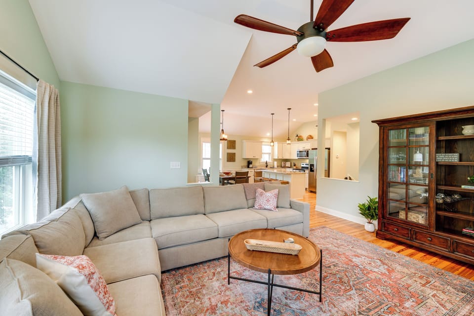 House (4 Bedrooms) | Interior