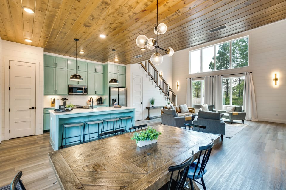 House (3 Bedrooms) | Interior