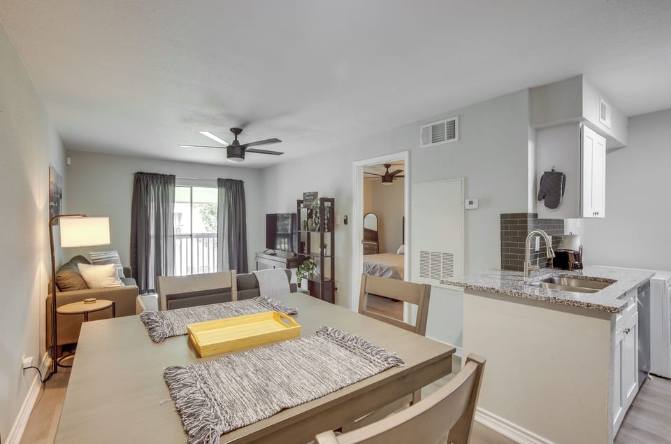 Apartment (1 Bedroom) | Interior