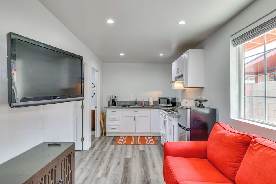 Apartment (1 Bedroom) | Interior