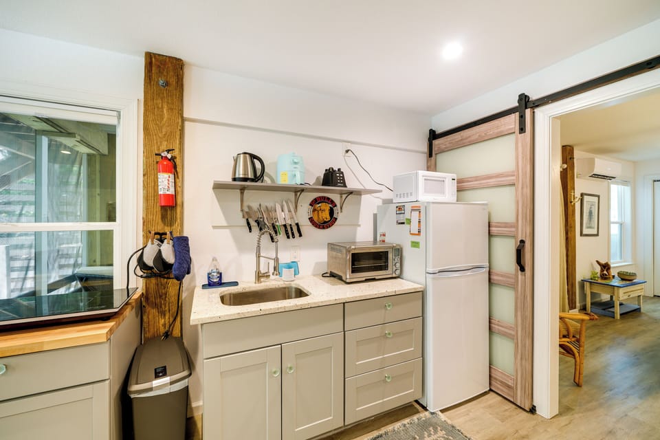 Apartment (1 Bedroom) | Interior