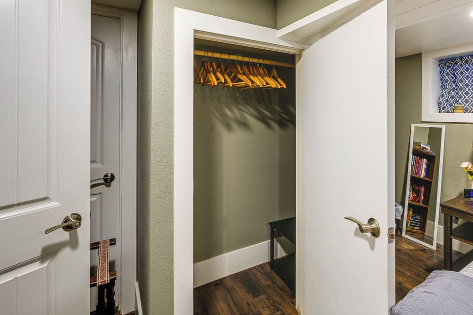 Apartment (1 Bedroom) | Interior