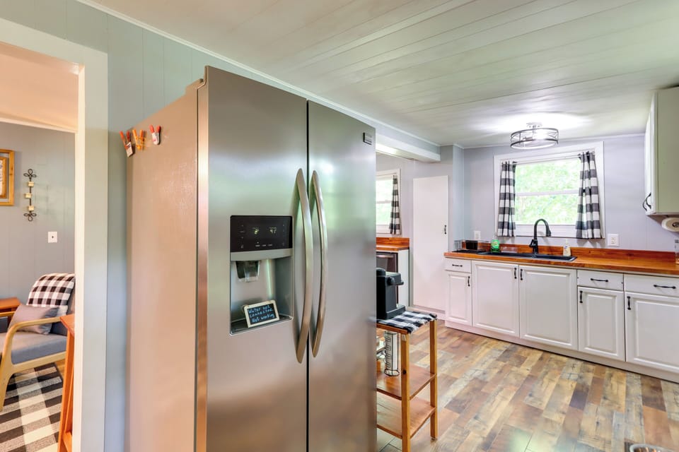 House (2 Bedrooms) | Interior