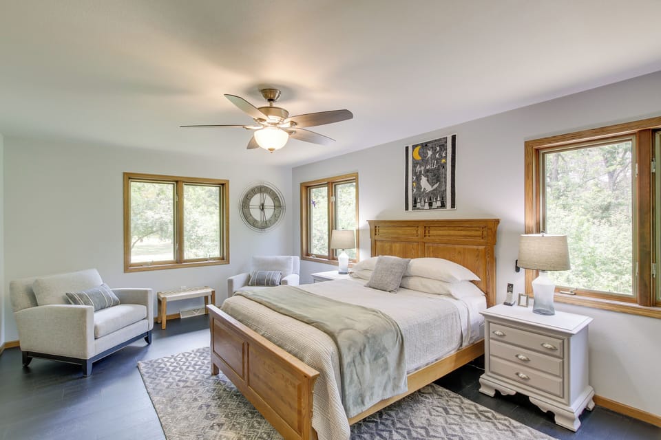 Secluded Wautoma Home w/ Fire Pit! Cottage in Wisconsin