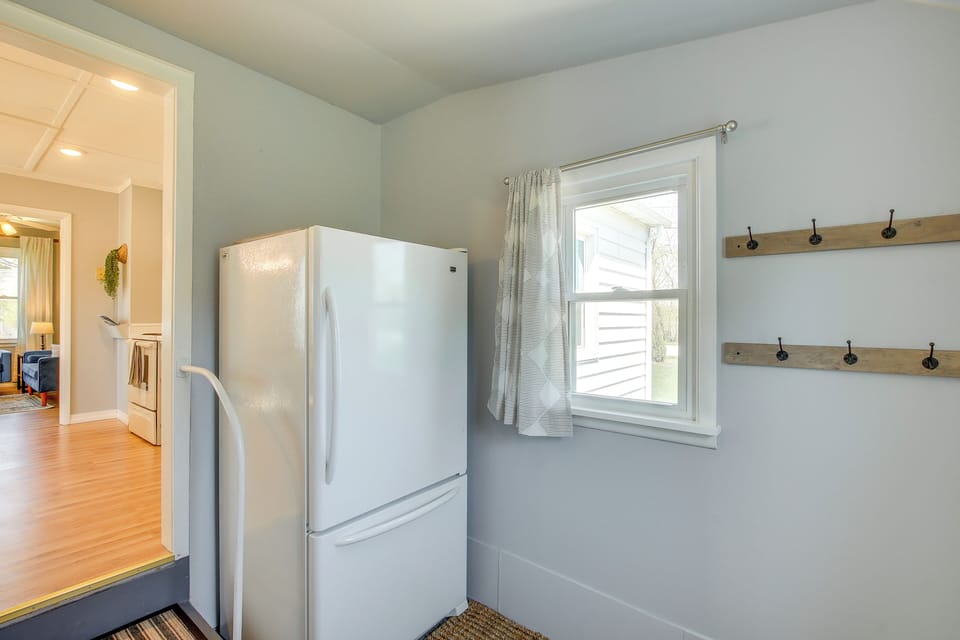 House (2 Bedrooms) | Interior
