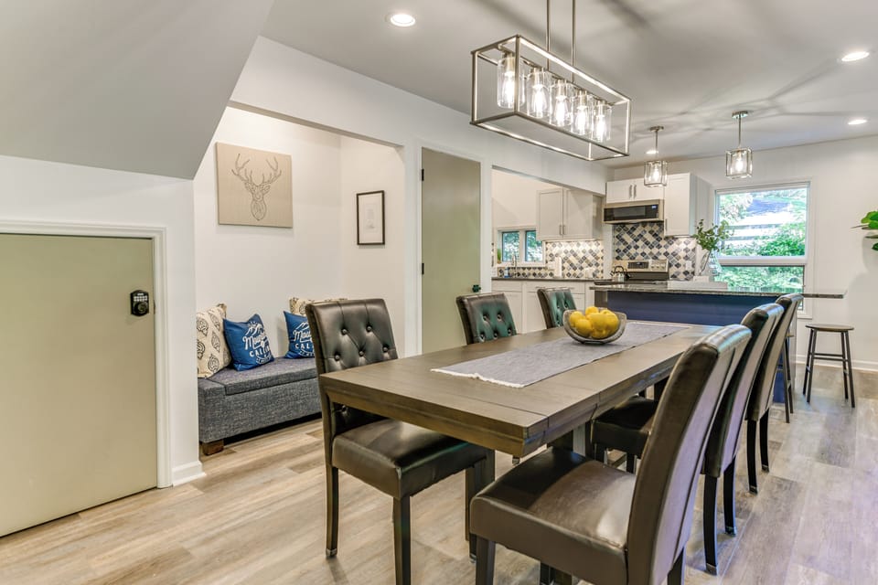 House (4 Bedrooms) | Interior