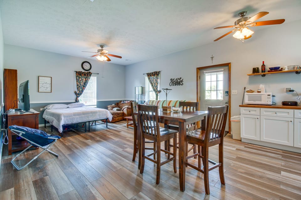 Kentucky Retreat Near Williamstown Lake! Cottage in Kentucky