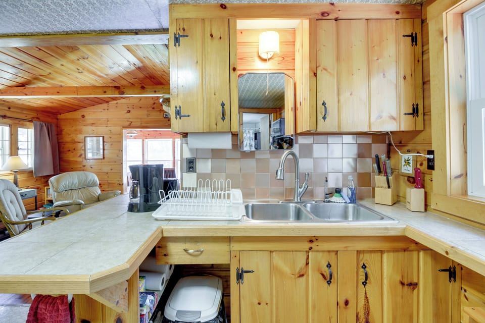 House (2 Bedrooms) | Interior