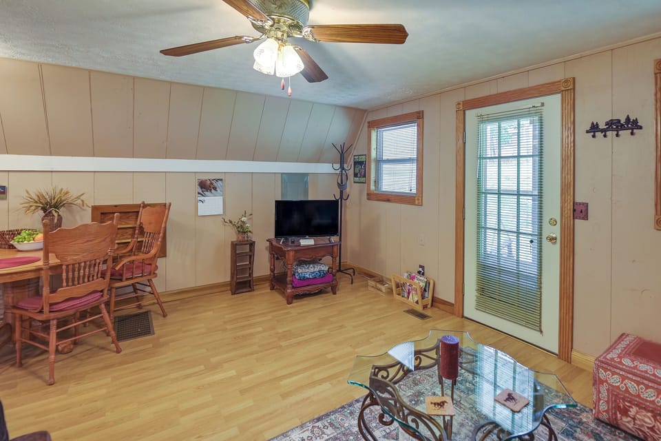 Cottage (2 Bedrooms) | Interior