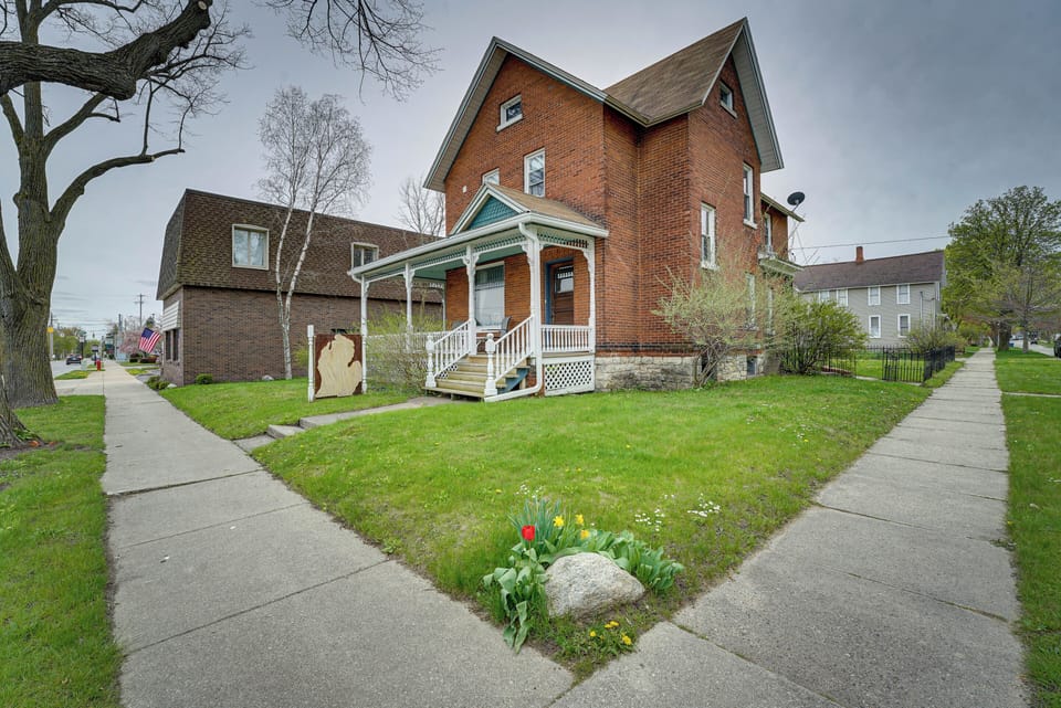 House (5 Bedrooms) | Front of property