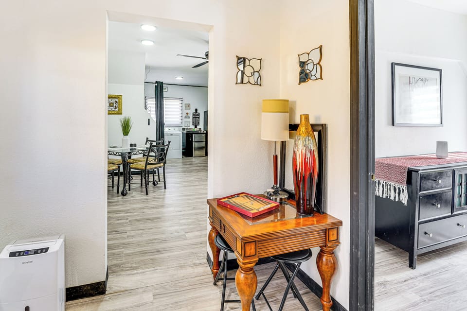 Cottage (2 Bedrooms) | Interior