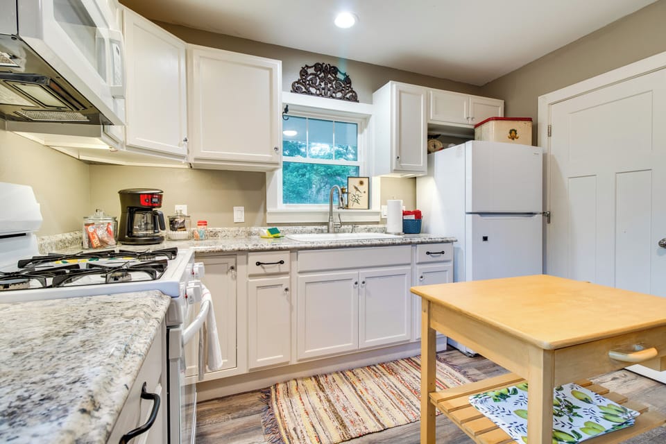 Cottage (2 Bedrooms) | Interior