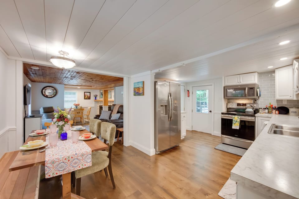 Cottage (2 Bedrooms) | Interior