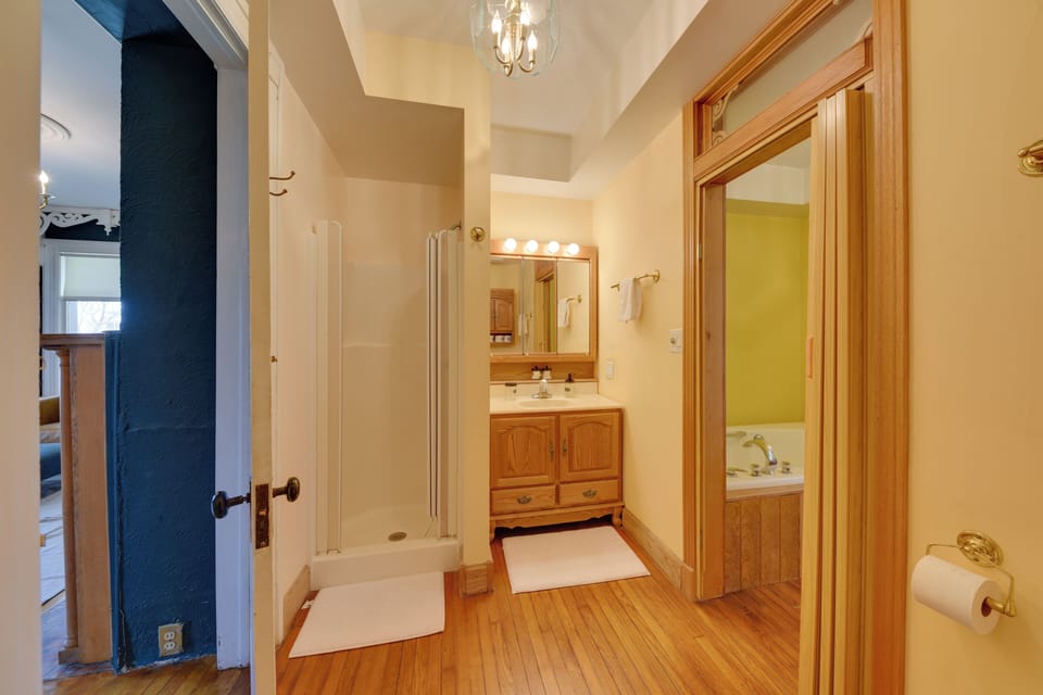 Lake Michigan Vacation Rental w/ Private Beach! Cottage in Wisconsin
